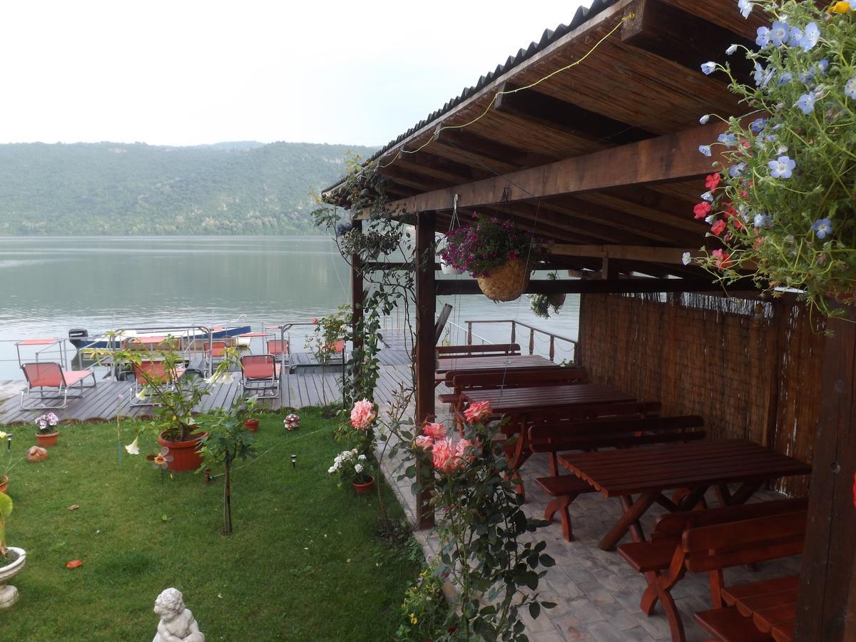 Casa Ana Serena Ieşelniţa Esterno foto